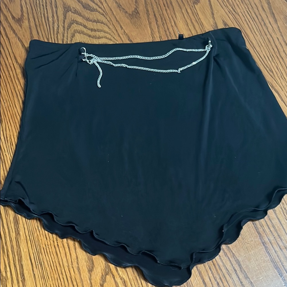 Elegant Black Skirt with Chain Detail